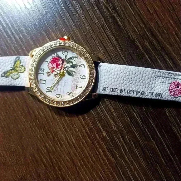 Rhinestone rose watch - Picture 5 of 6